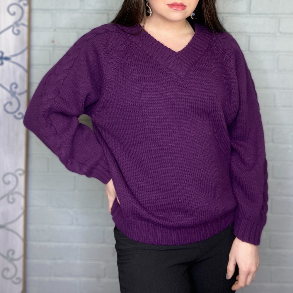 Vintage ‘American Line’ Purple V-Neck Knit Sweater Size Large/XL